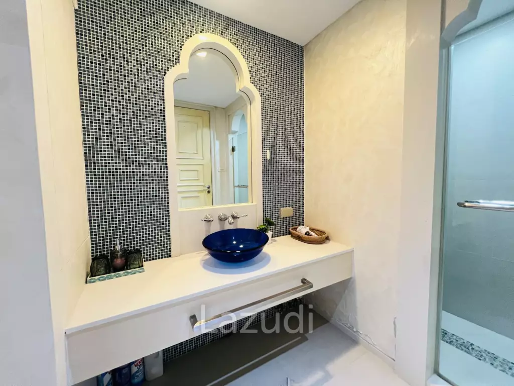 98 sqm beachfront condo in Marrakesh Hua Hin