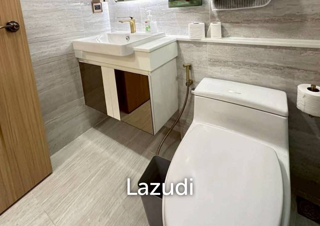 1 Bed 1 Bath 35 SQ.M. Dusit Grand Park 2