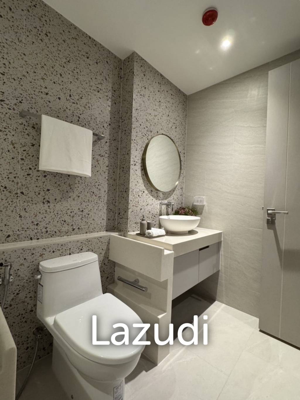 105.36 sqm modern condo at VEHHA Hua Hin, 2-bed on 8th floor