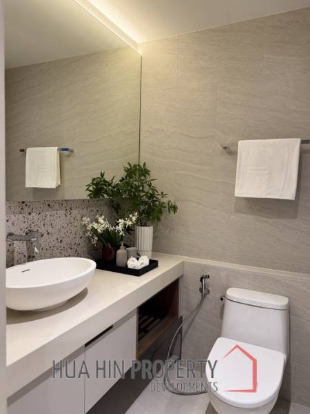 105.36 sqm modern condo at VEHHA Hua Hin, 2-bed on 8th floor