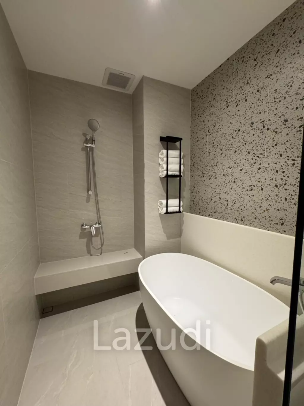 105.36 sqm modern condo at VEHHA Hua Hin, 2-bed on 8th floor