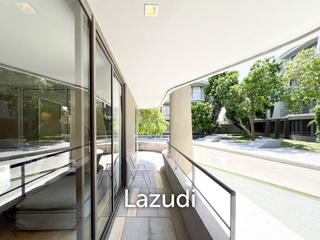 Poolside 2 bedroom condo at Baan SanKraam Cha-Am