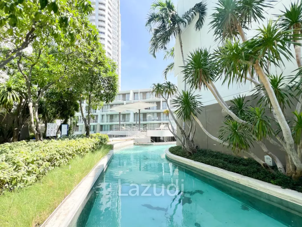 Poolside 2 bedroom condo at Baan SanKraam Cha-Am