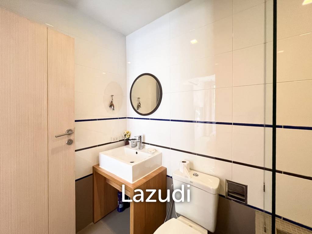 Poolside 2 bedroom condo at Baan SanKraam Cha-Am