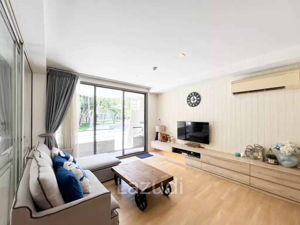 Poolside 2 bedroom condo at Baan SanKraam Cha-Am