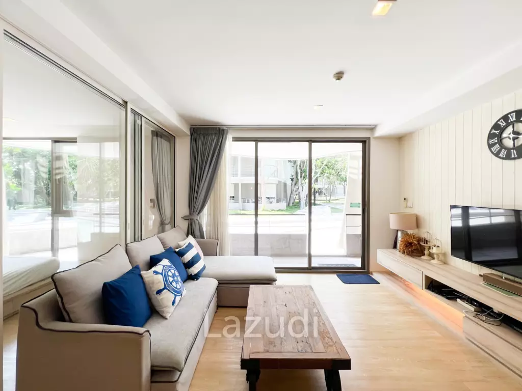 Poolside 2 bedroom condo at Baan SanKraam Cha-Am