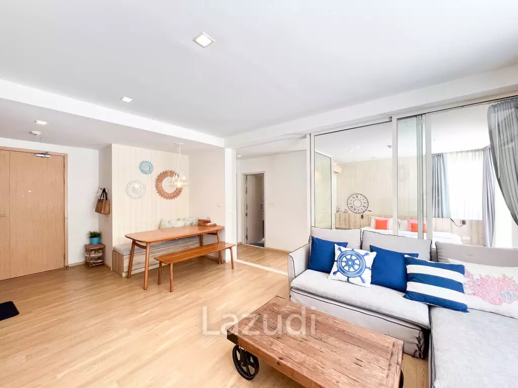 Poolside 2 bedroom condo at Baan SanKraam Cha-Am