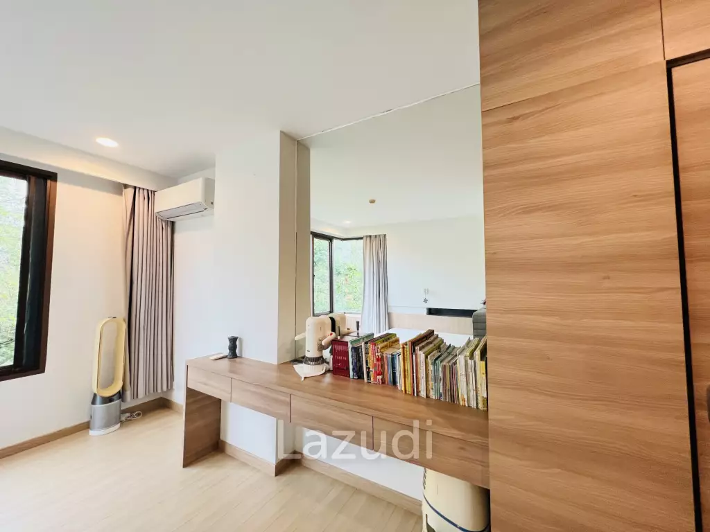 68 sqm 2 Bedroom on 4th Floor at Baan San Suk