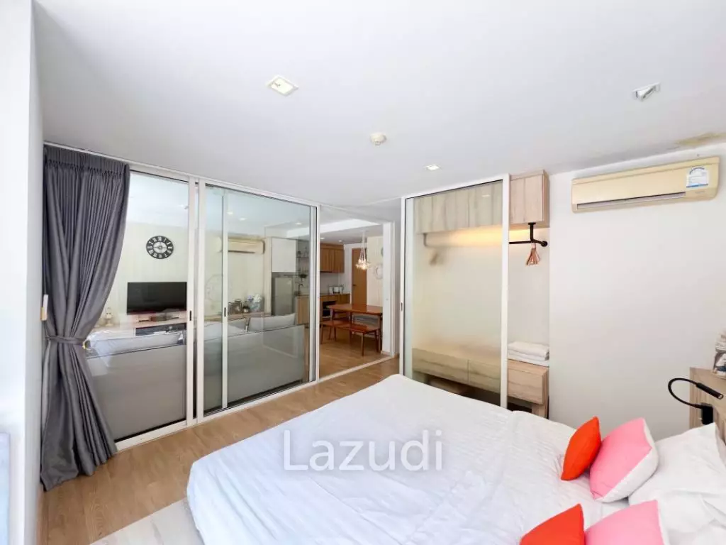 73 sqm 2 Bedroom Condo in Baan SanKraam