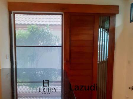 400 平方米 3 床 3 洗澡 别墅 对于 销售