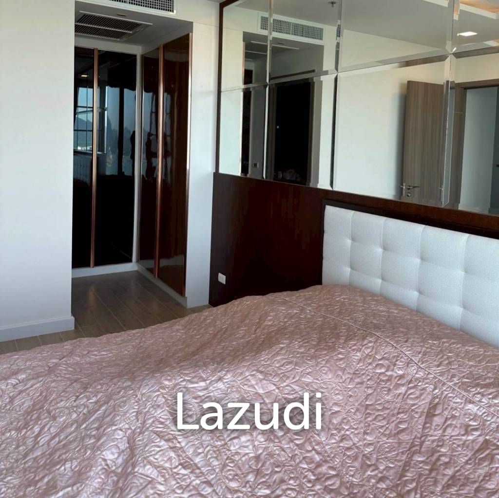 คอนโดหรูติดชายหาด 2 ห้องนอน เดล มาเรย์ บางเสร่