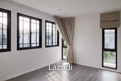 4 bed 4 bath Townhouse 3 parking The Sonne Srinakarin-Bangna