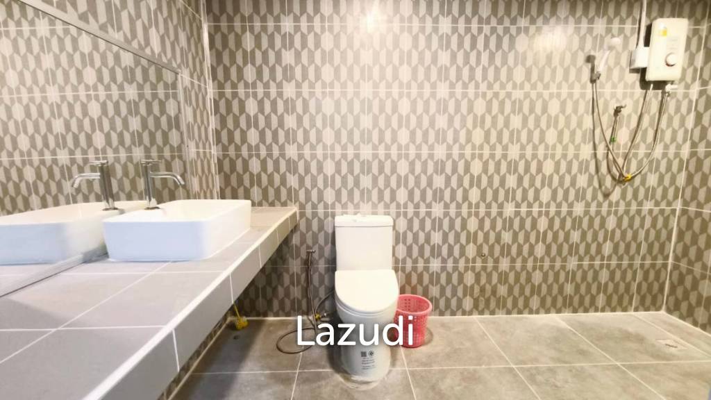 Spacious 5-Bedroom House For Rent Wantana Village