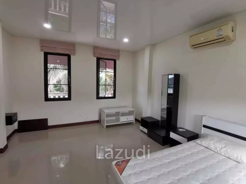 4-Bedroom Pool Villa for Sale in Cherng Talay Near Laguna