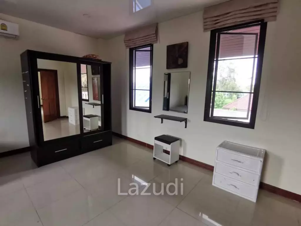 4-Bedroom Pool Villa for Sale in Cherng Talay Near Laguna