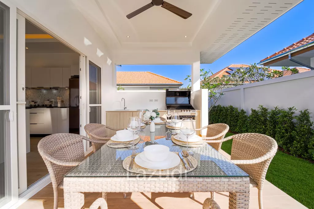 New Modern 3 Bedroom Pool Villa! (MB3)