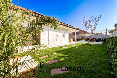 New Modern 3 Bedroom Pool Villa! (MB3)