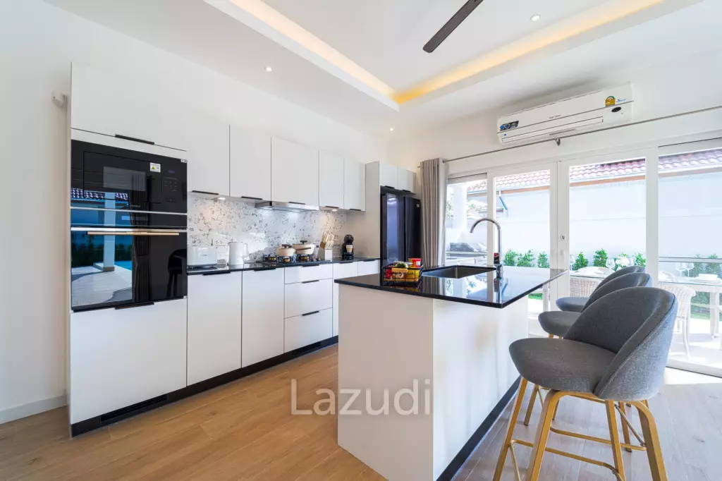 New Modern 3 Bedroom Pool Villa! (MB3)