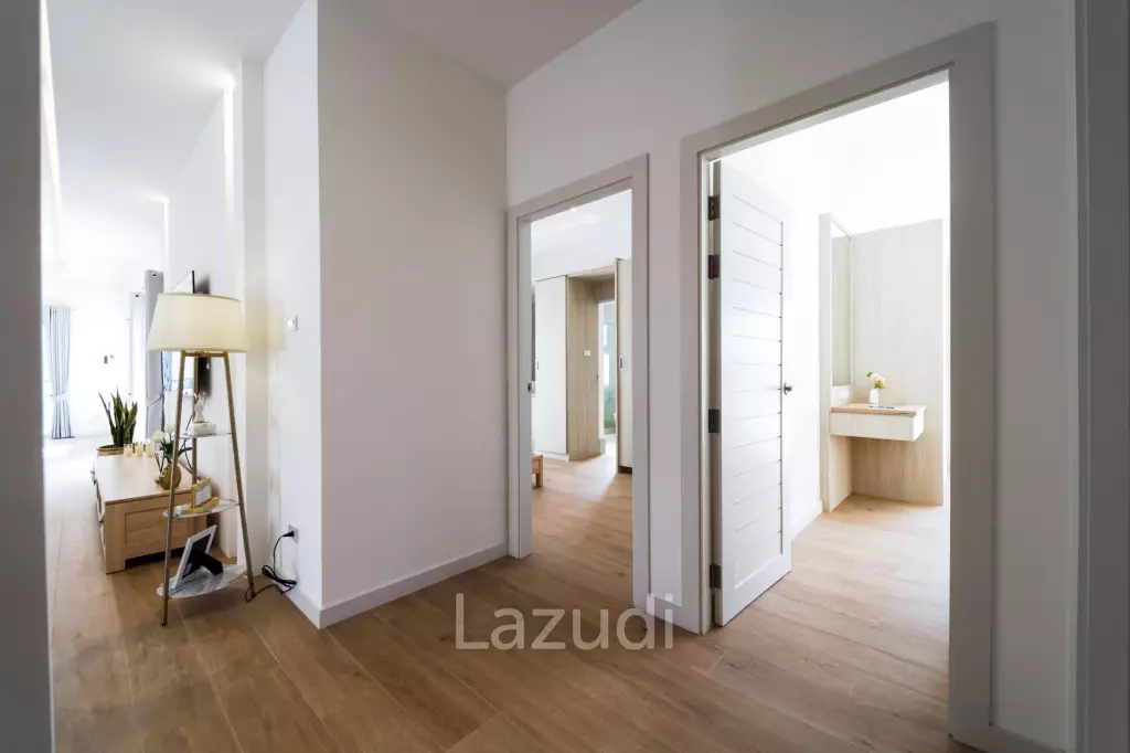 New Modern 3 Bedroom Pool Villa! (MB3)