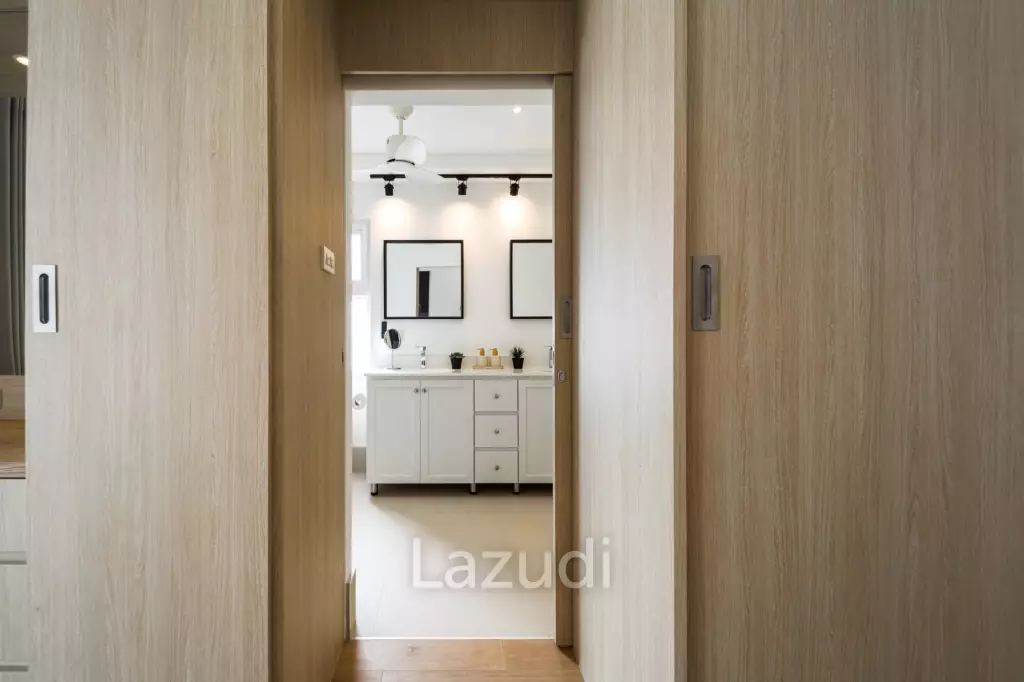 New Modern 3 Bedroom Pool Villa! (MB3)