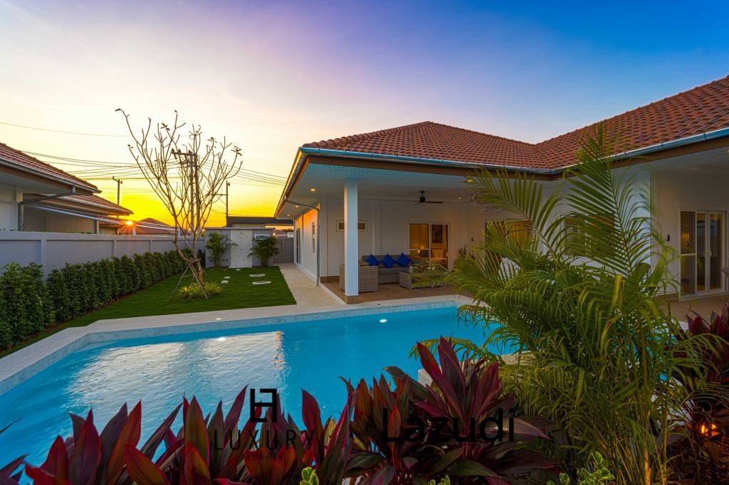 New Modern 3 Bedroom Pool Villa! (MB3)