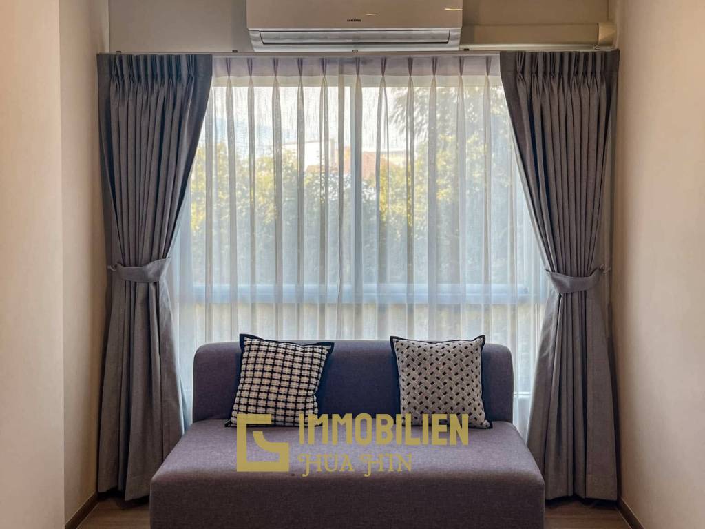 Studio Eigentumswohnung / privater Balkon / Klimaanlage