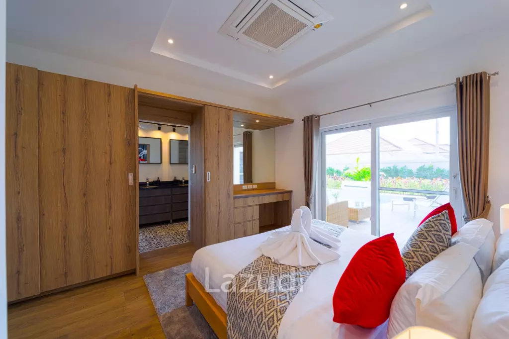 Brand-New Modern 3-Bedroom Villa!(MB20)