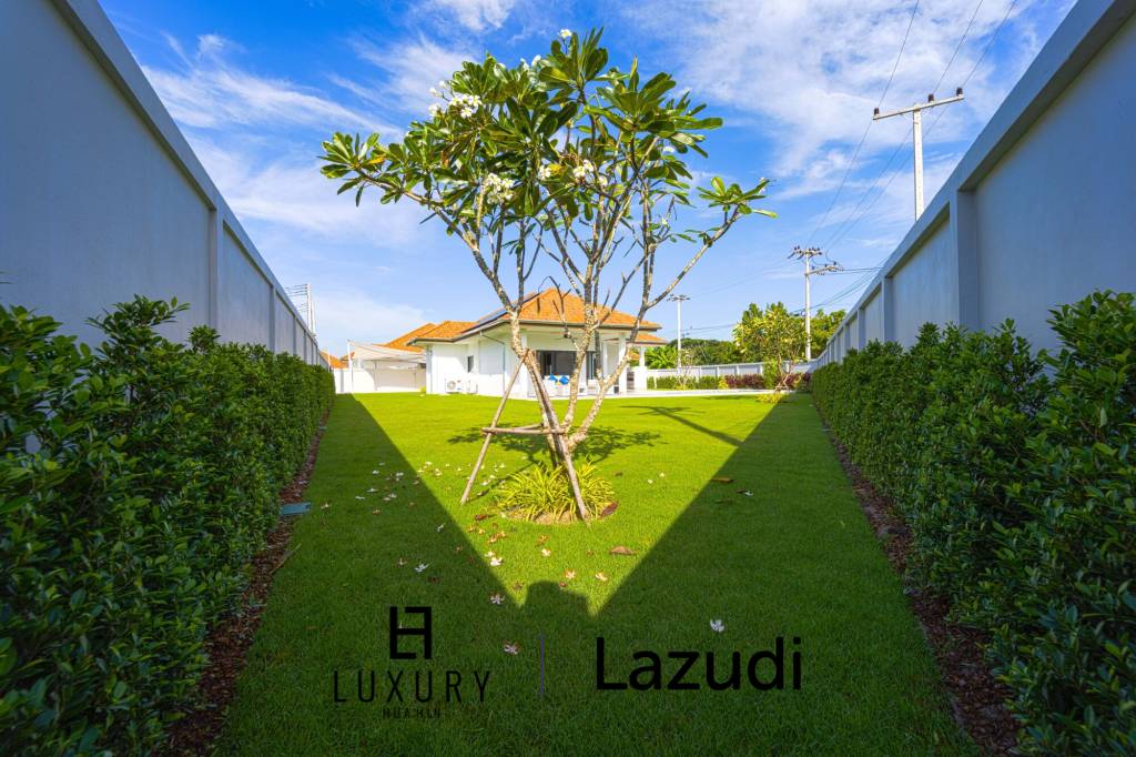 New Modern 3 Bedroom Villa! (MB35)