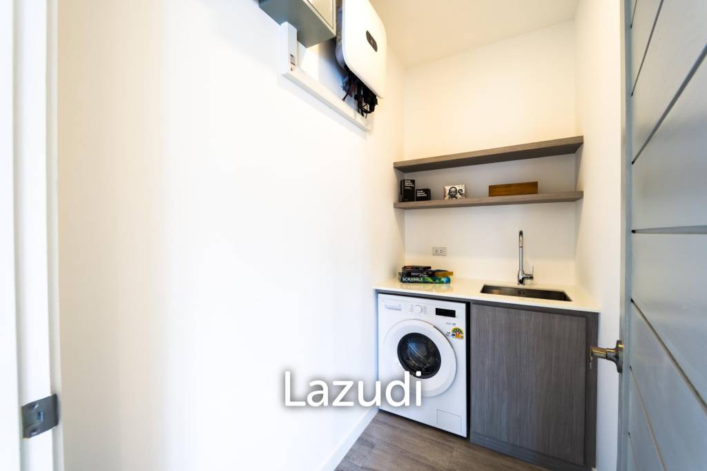 New Modern 3 Bedroom Villa! (MB35)