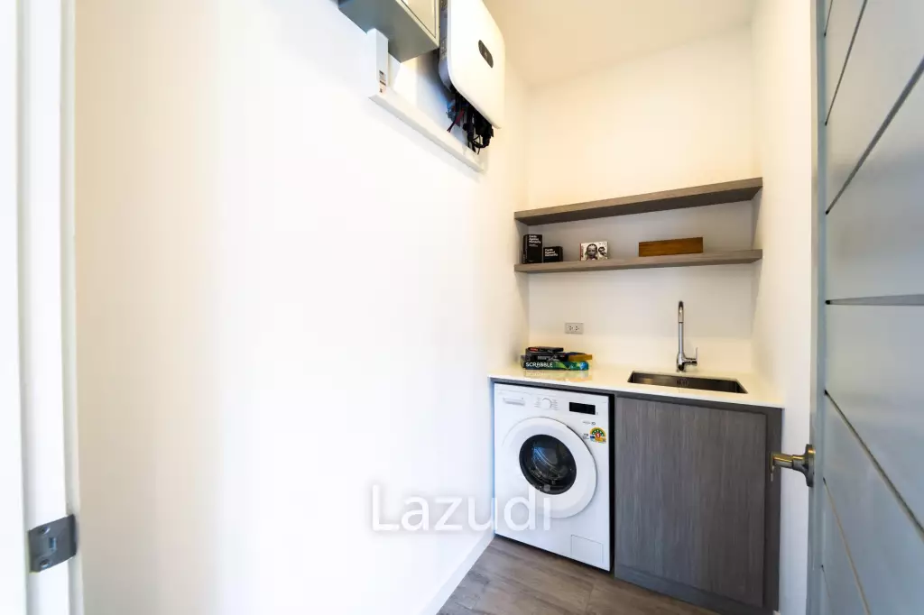 New Modern 3 Bedroom Villa! (MB35)