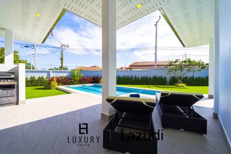 New Modern 3 Bedroom Villa! (MB35)