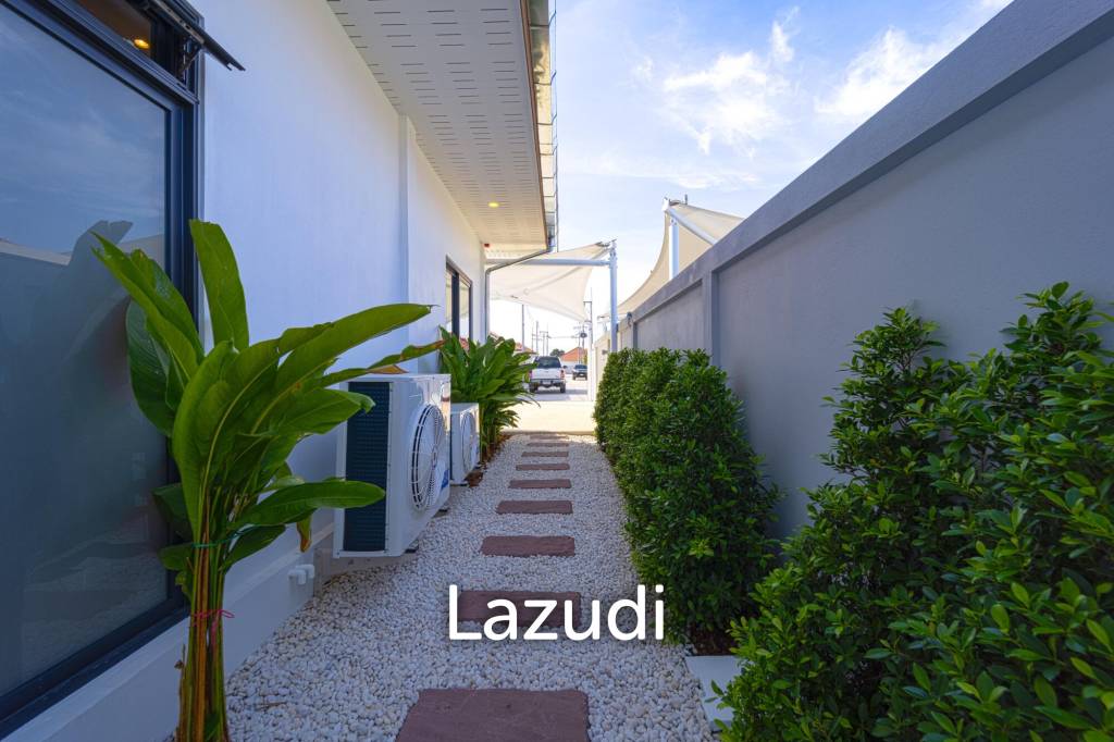 New Modern 3 Bedroom Villa! (MB35)