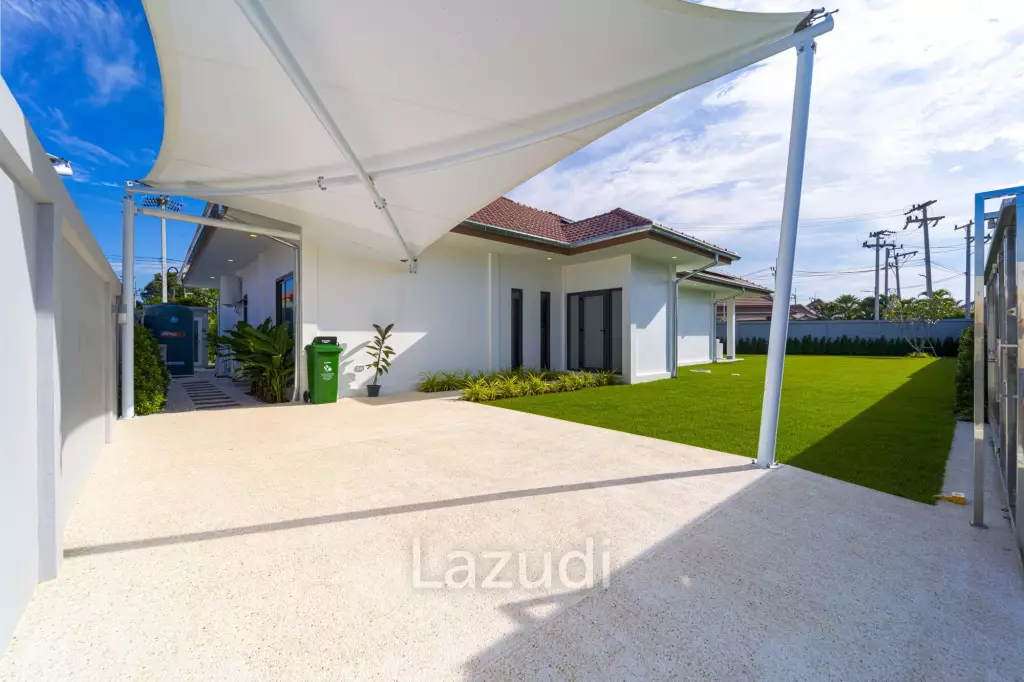 New Modern 3 Bedroom Villa! (MB35)
