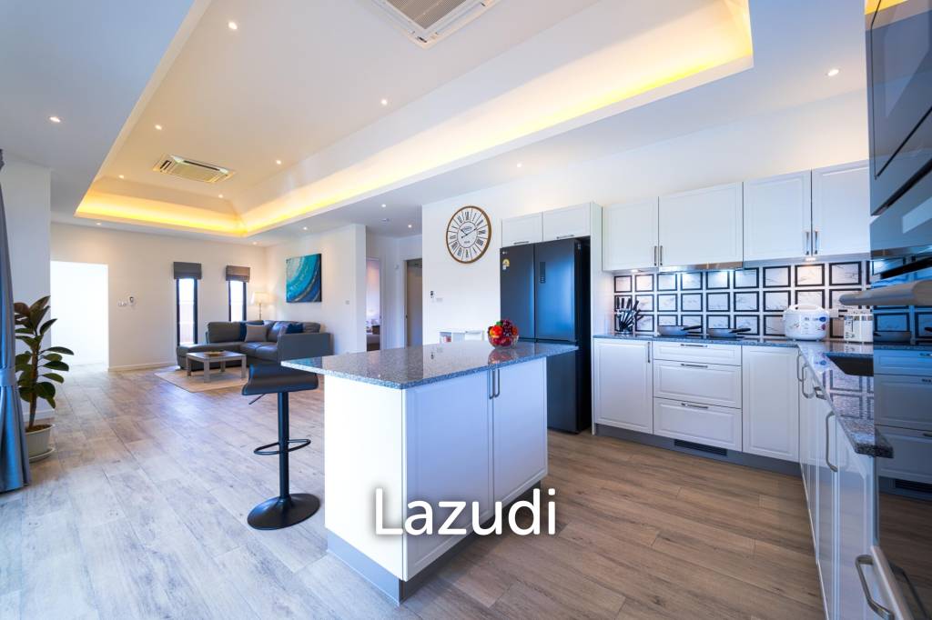 New Modern 3 Bedroom Villa! (MB35)