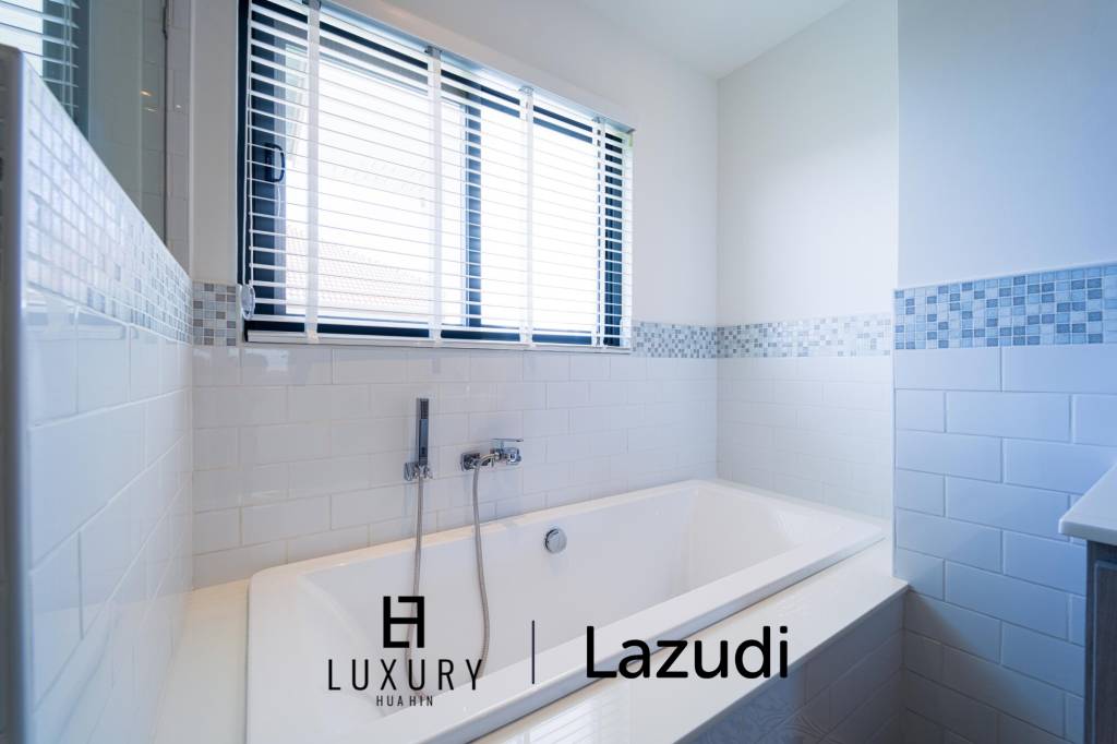 New Modern 3 Bedroom Villa! (MB35)