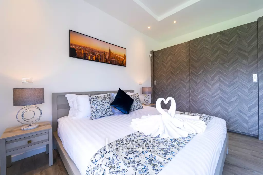 New Modern 3 Bedroom Villa! (MB35)
