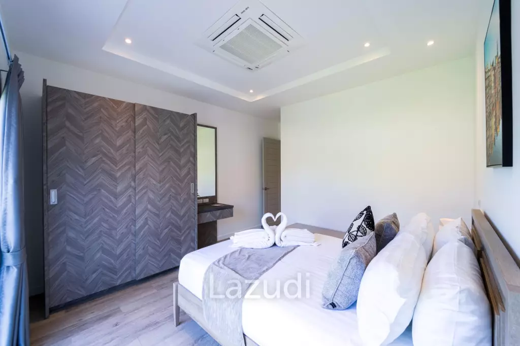 New Modern 3 Bedroom Villa! (MB35)