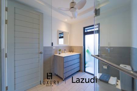 New Modern 3 Bedroom Villa! (MB35)