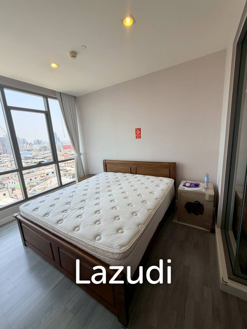 44 sqm 1 Bedroom Condo on 10th Floor at The Room Rama 4 Rong Mueang Bangkok
