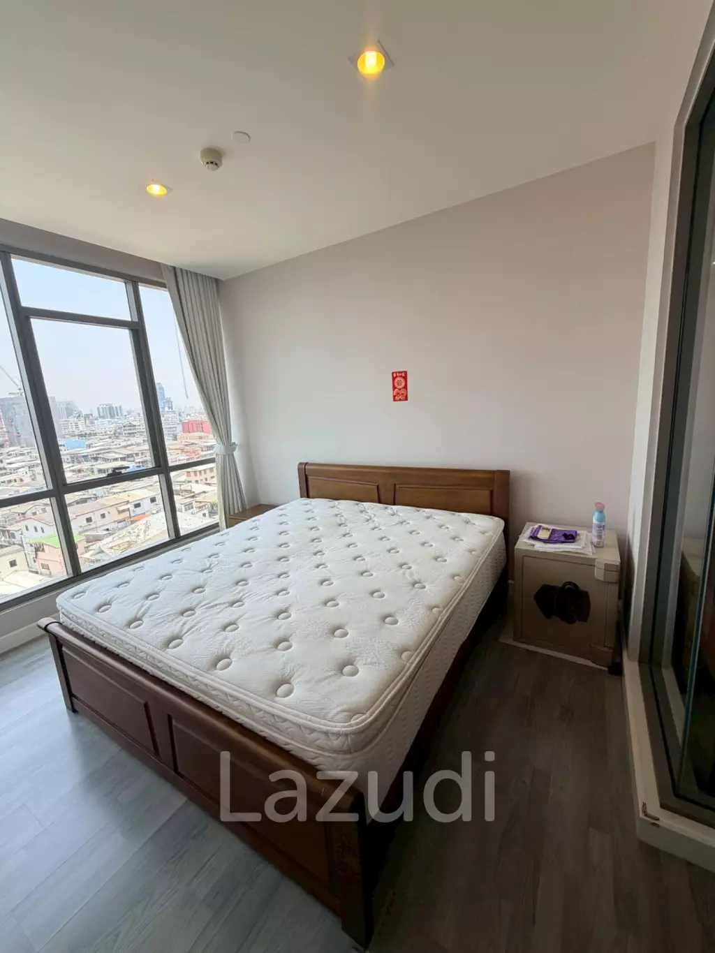 44 sqm 1 Bedroom Condo on 10th Floor at The Room Rama 4 Rong Mueang Bangkok