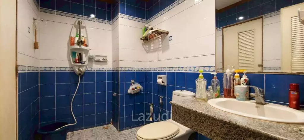 Prime Investment 5-Story Serviced Apartment for Sale