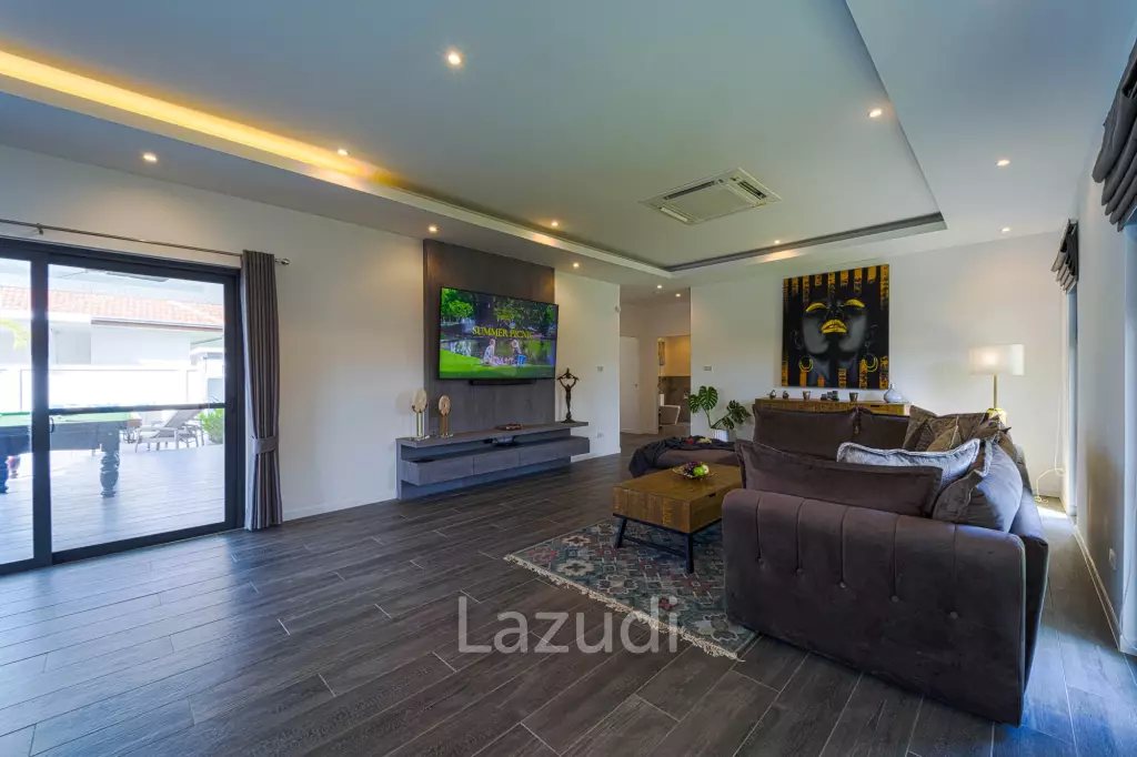 Modern 3 Bedroom Private Pool Villa (ML7)