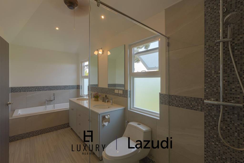 500 平方米 3 床 2 洗澡 别墅 对于 租