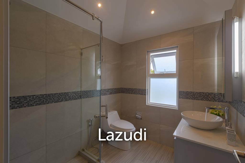 Modern 3 Bedroom Private Pool Villa (MP-67)