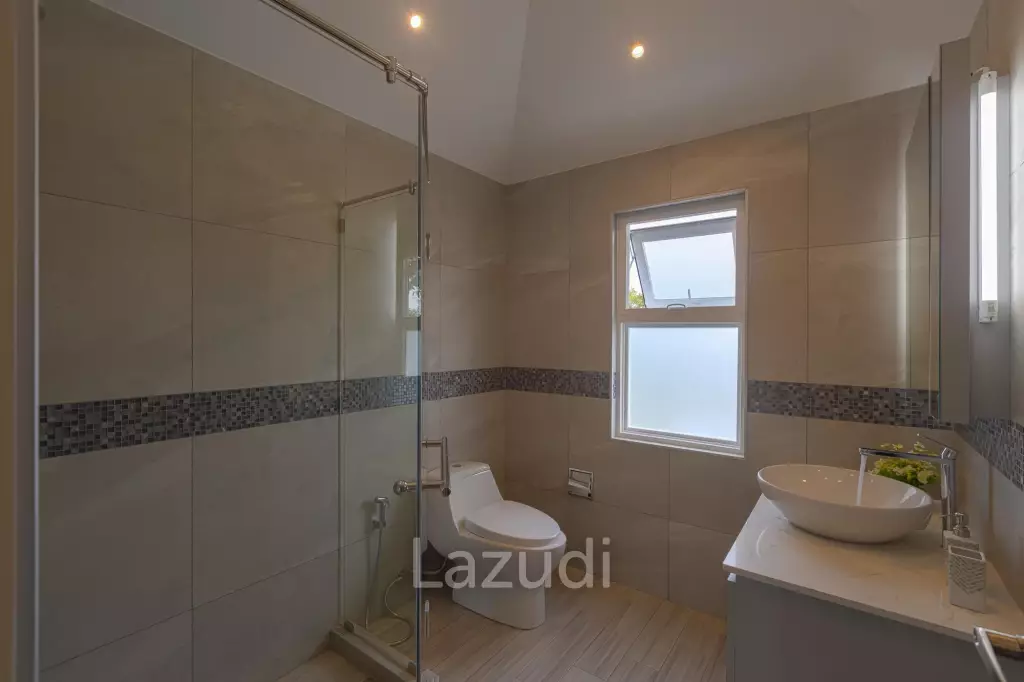 Modern 3 Bedroom Private Pool Villa (MP-67)