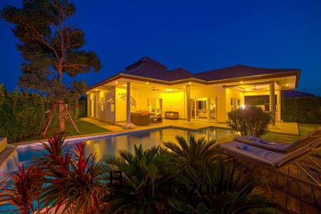 500 平方米 3 床 2 洗澡 别墅 对于 租