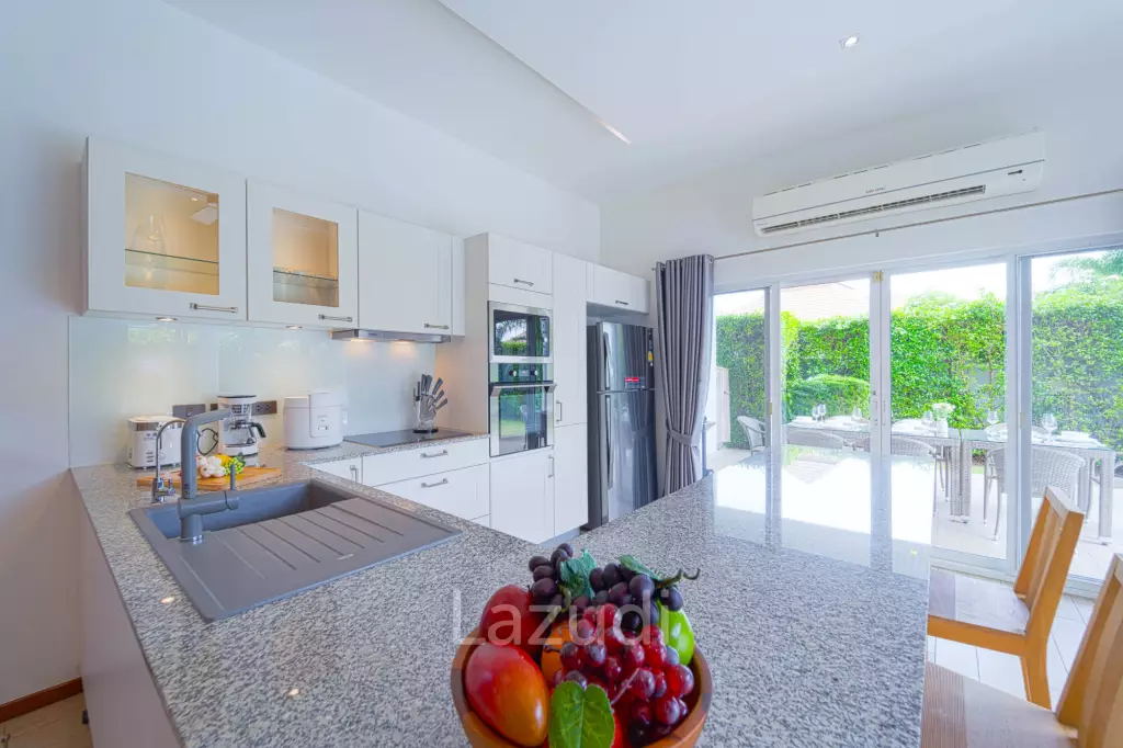 4 Bedroom Private Pool Villa (MR51)