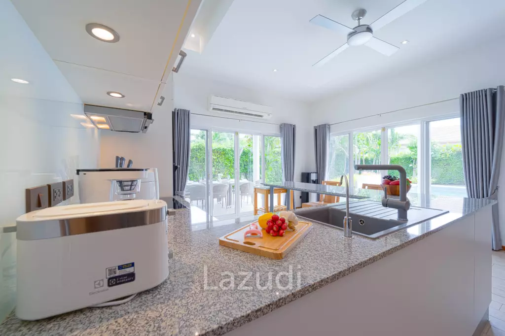4 Bedroom Private Pool Villa (MR51)