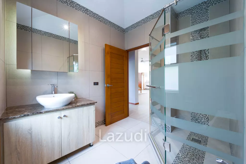 4 Bedroom Private Pool Villa (MR51)