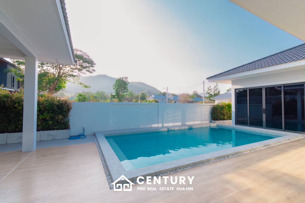 444 Kvm 3 Seng 4 Bad Villa for Salg